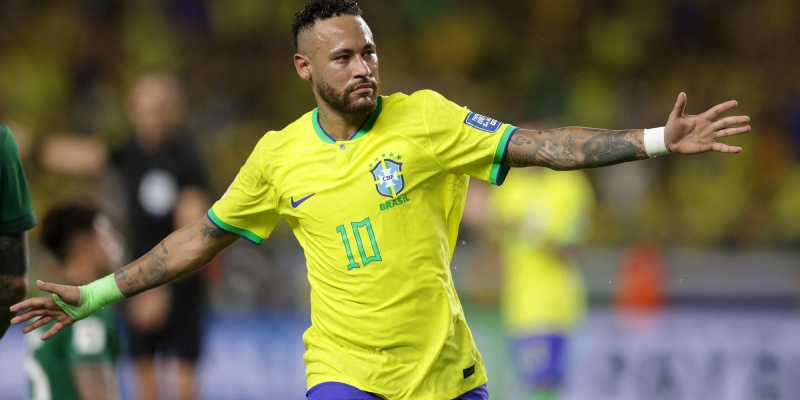 Cầu thủ bóng đá Neymar cùng Brazil vô địch Copa America 2019